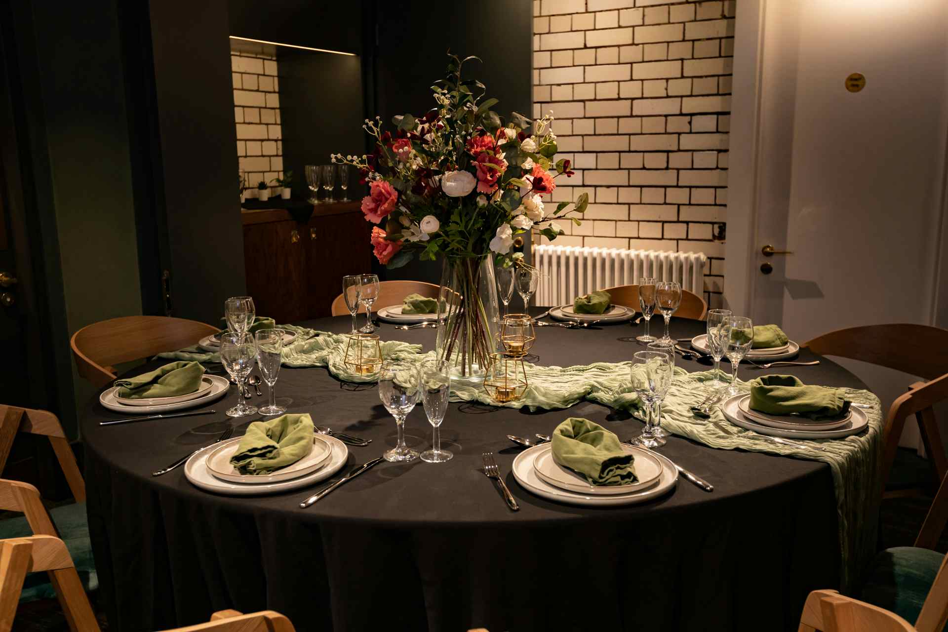 Hire The Taffner Suite Private Receptions, The Shaftesbury Theatre, London • HeadBox